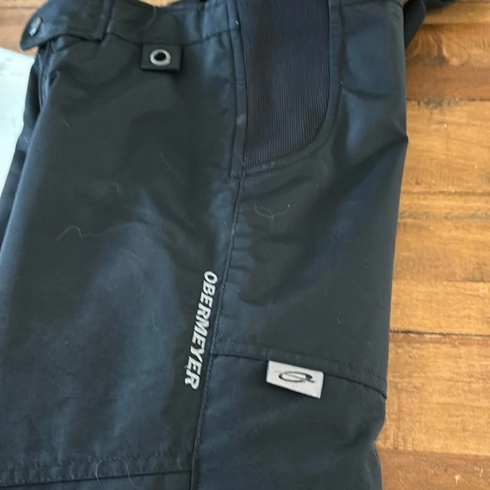 Obermeyer child’s bibbed snow pants